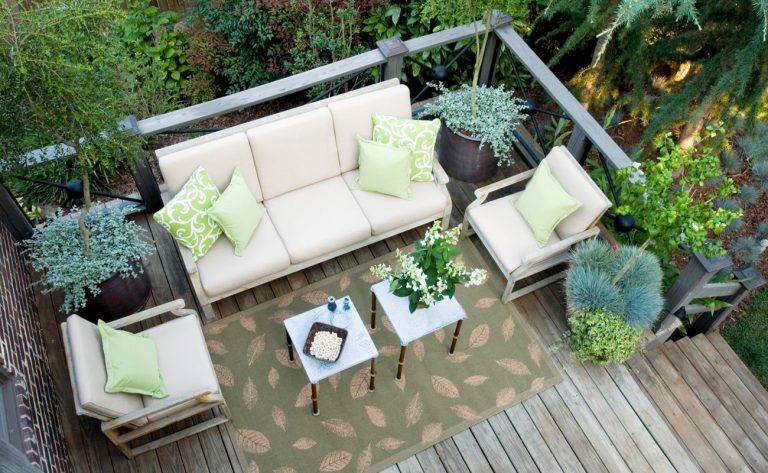 Factor To Consider When Selecting Outdoor Seating And Patio Furniture1